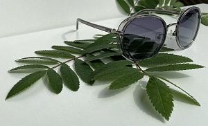 Солнцезащитные очки Svo