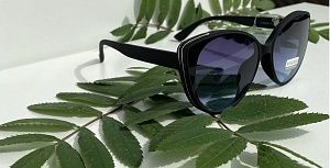 Солнцезащитные очки Voguesse